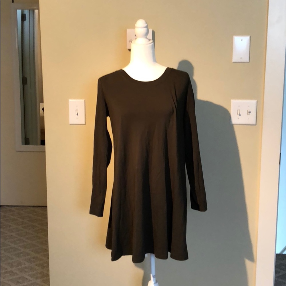 Comfy army green T-shirt dress